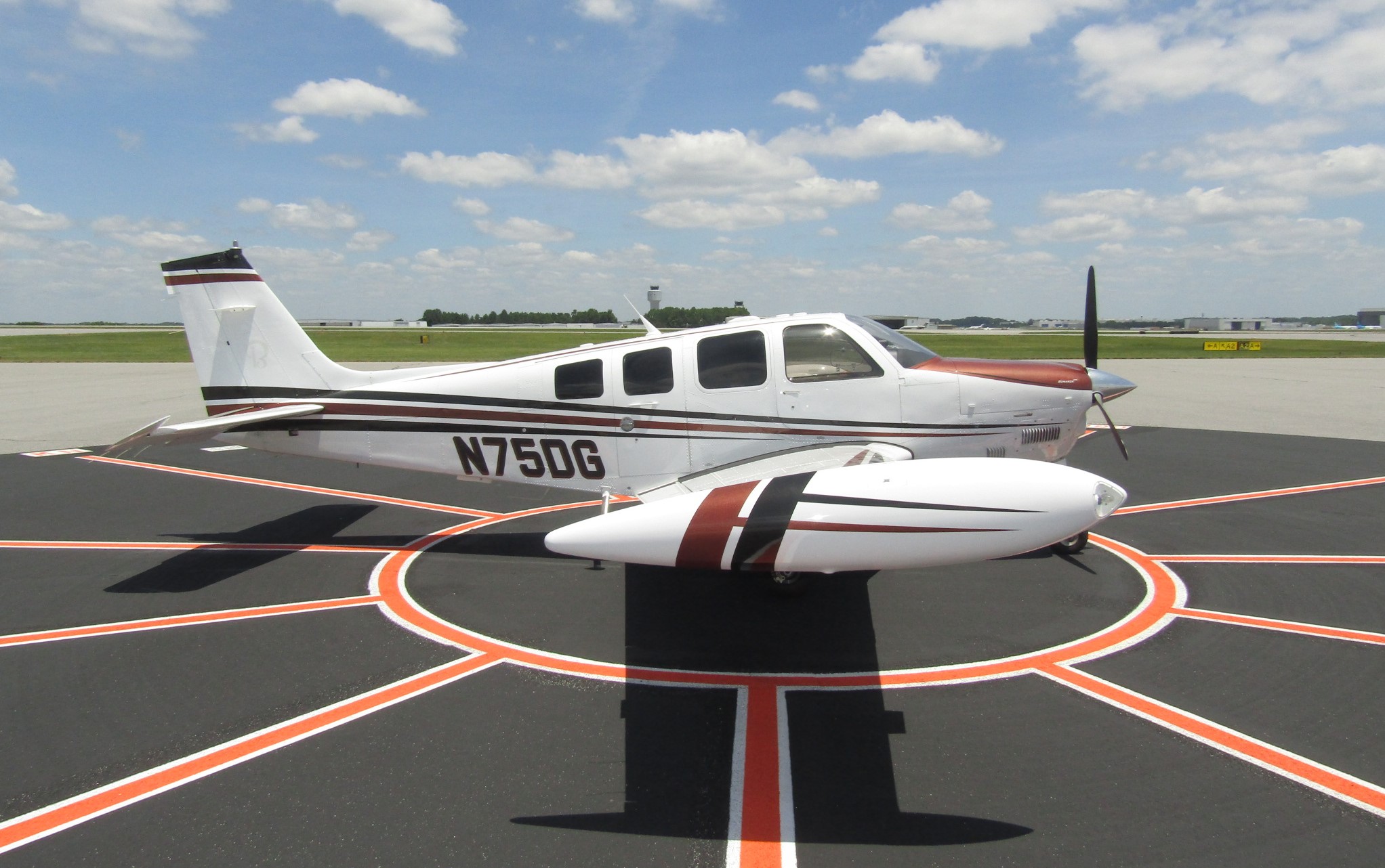 キャバノン　ナディア Givenchy Nano Antigona Cube Leather Crossbody Bag | Nordstrom